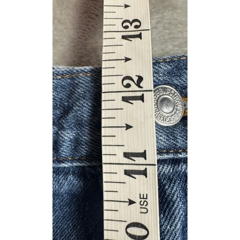Levi's Jeans Mens 38x34 550 Relaxed Fit Tapered‎ Leg Medium Wash Blue Denim - Picture 4 of 10